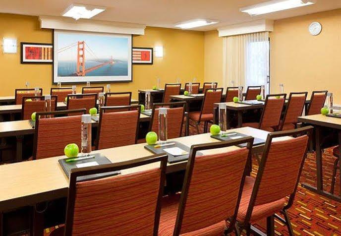 Hotel Courtyard By Marriott San Francisco Airport San Bruno Exterior foto